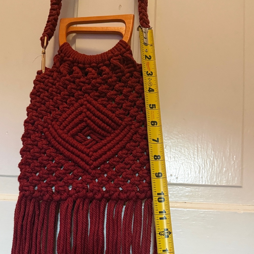 Handcrafted Red Macramé Bag - Picture 11 of 13